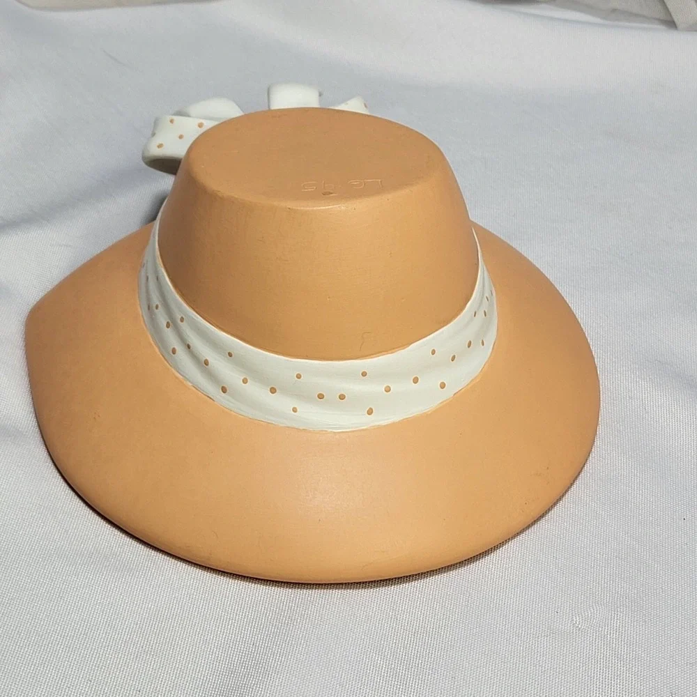 Handmade Pocket Planter Vase Prairie Bonnet Ribbon Hat Ceramic Pottery Home Deco